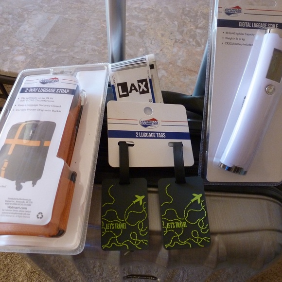 American Tourister Other American Tourister Scale 2way Straps N Tag